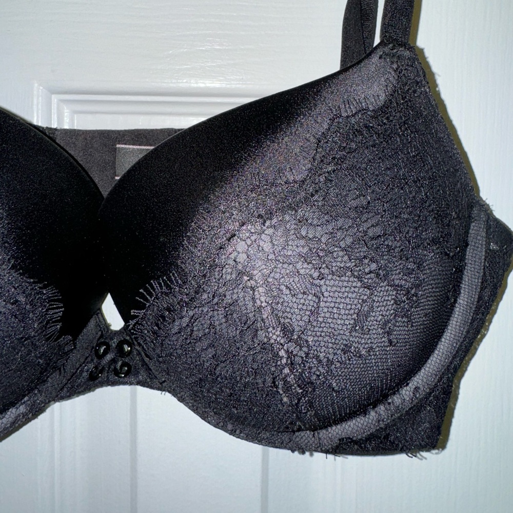 Victoria’s Secret bra - Picture 3 of 5
